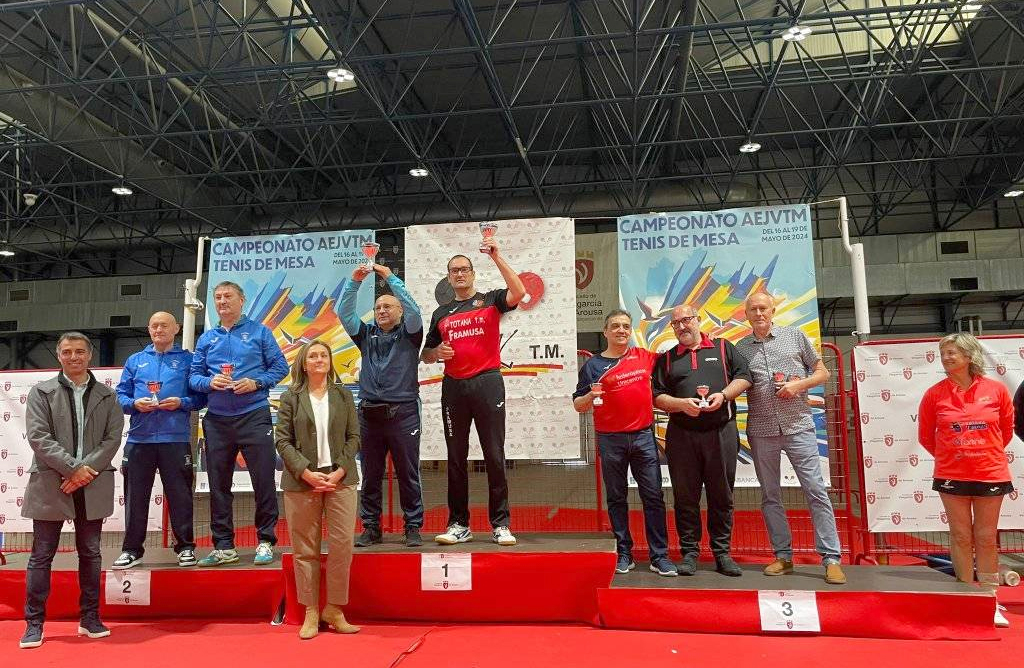 Domingo Méndez se hace con el bronce en el Torneo Estatal de Tenis de Mesa